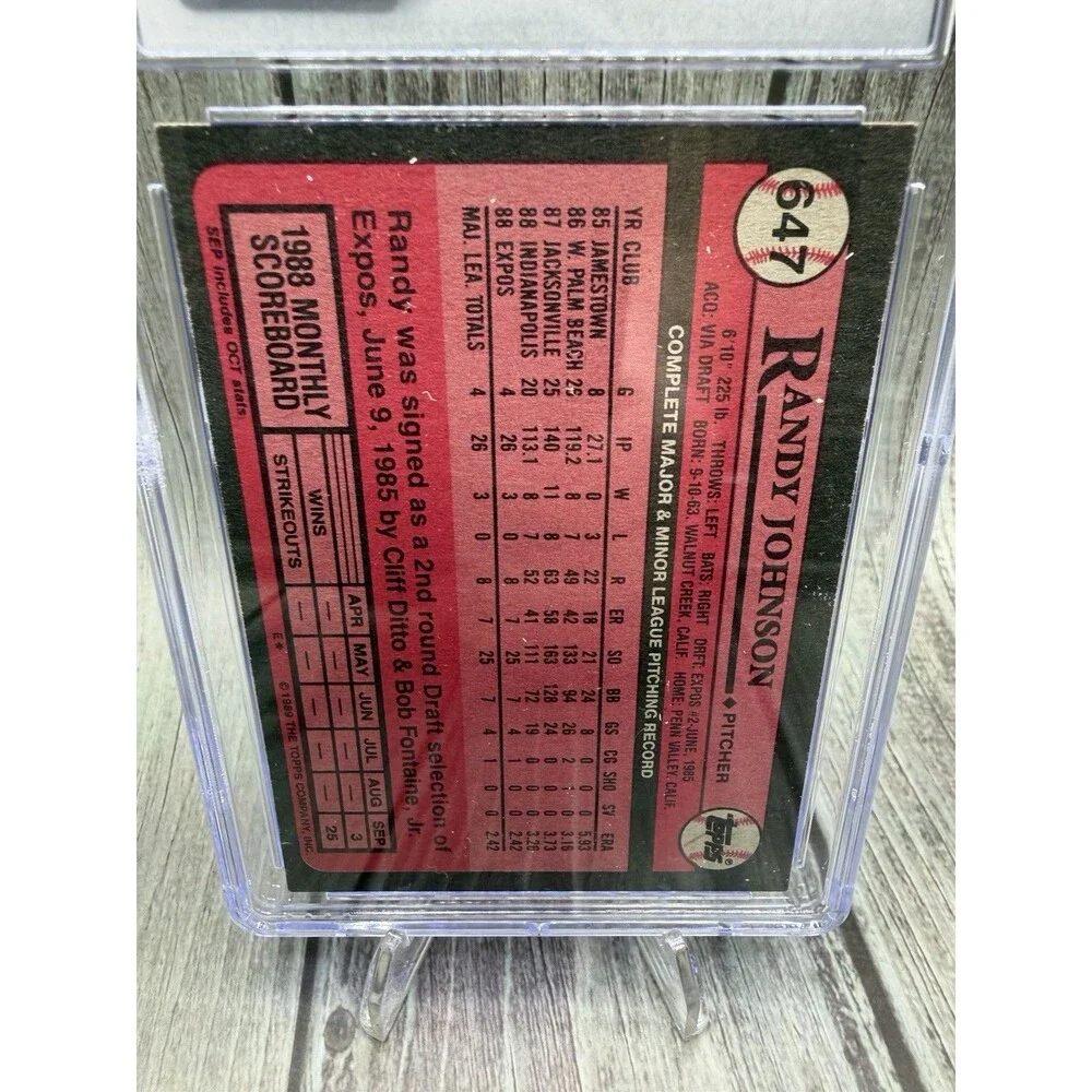 1989 Topps - Randy Johnson #647 (RC) Montreal Expos CGC 8 - Picture 7 of 9